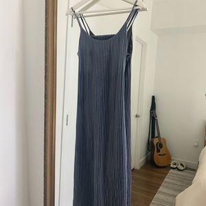 MIDI VELVET PARTY DRESS